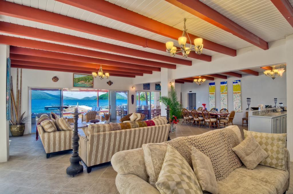 Fort Recovery Villa Suites Hotel Freshwater Pond Kamer foto