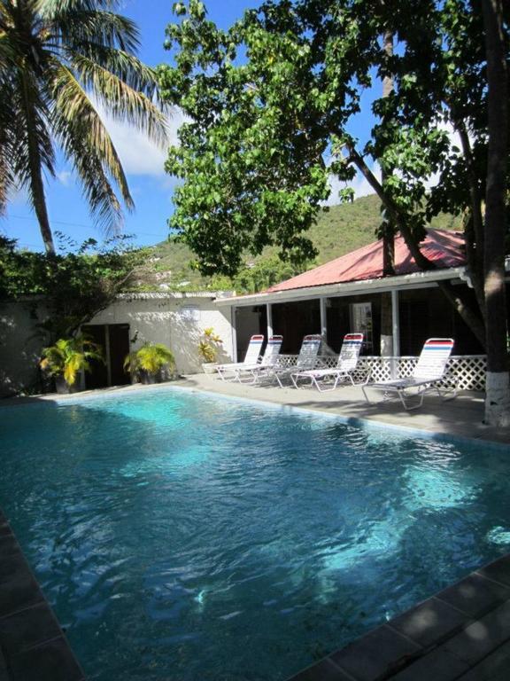 Fort Recovery Villa Suites Hotel Freshwater Pond Buitenkant foto
