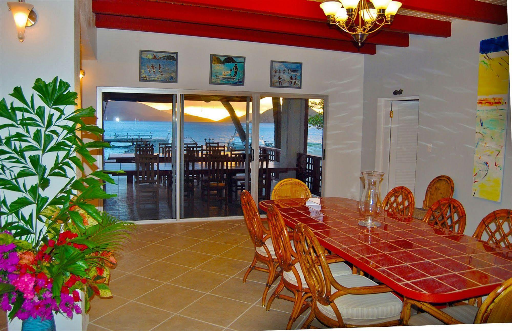 Fort Recovery Villa Suites Hotel Freshwater Pond Buitenkant foto